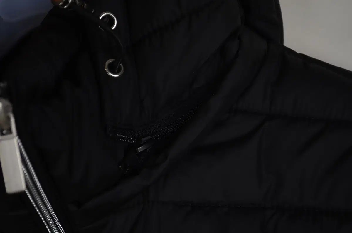 ZARA ザラ ダウンジャケット レディース Sサイズ 秋冬 ジャケット