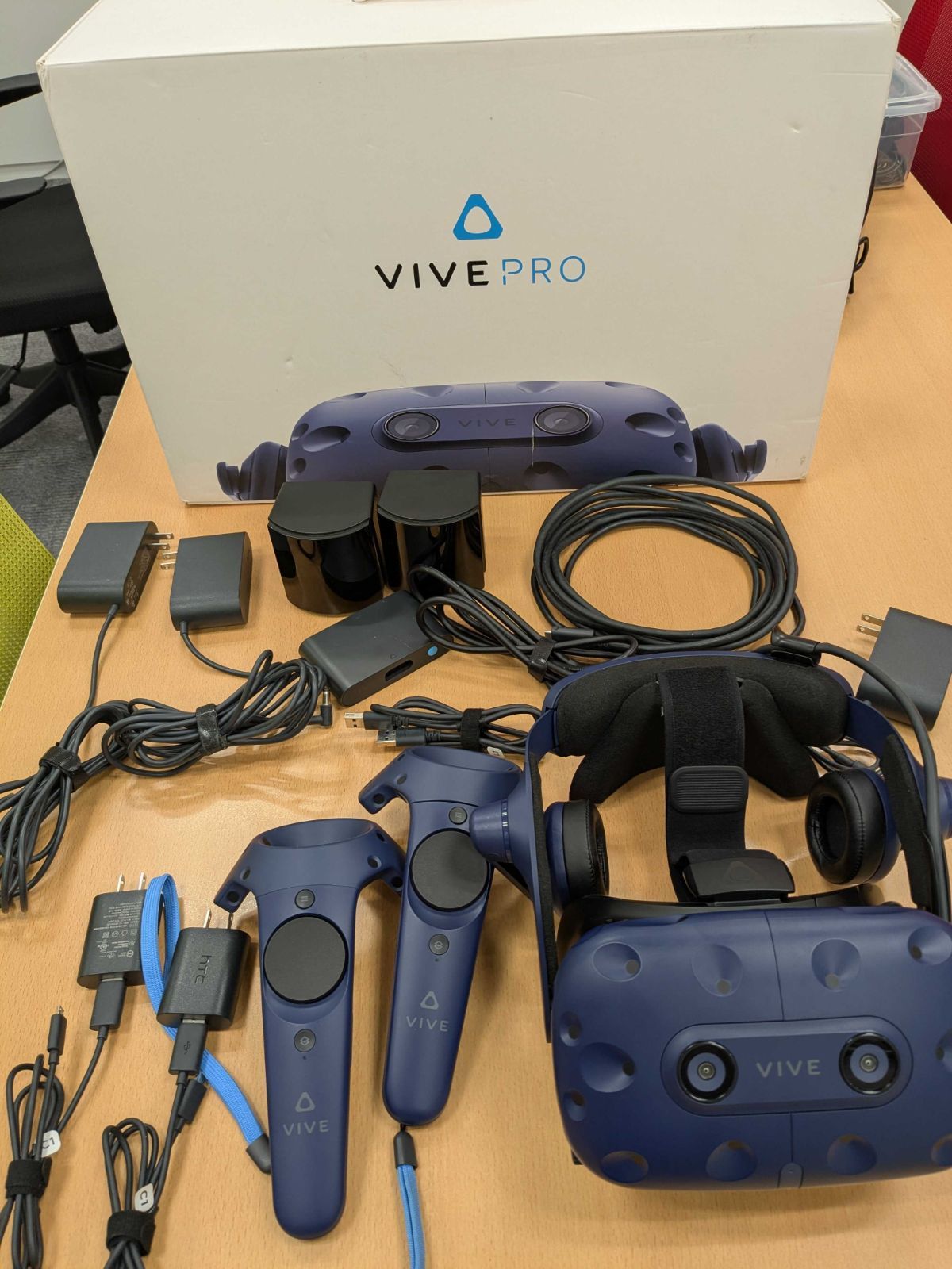 HTC VIVE VRゴーグル　ジャンク品 ジャンク】HTC VIVE Pro 中古 VRゴーグル - メルカリ