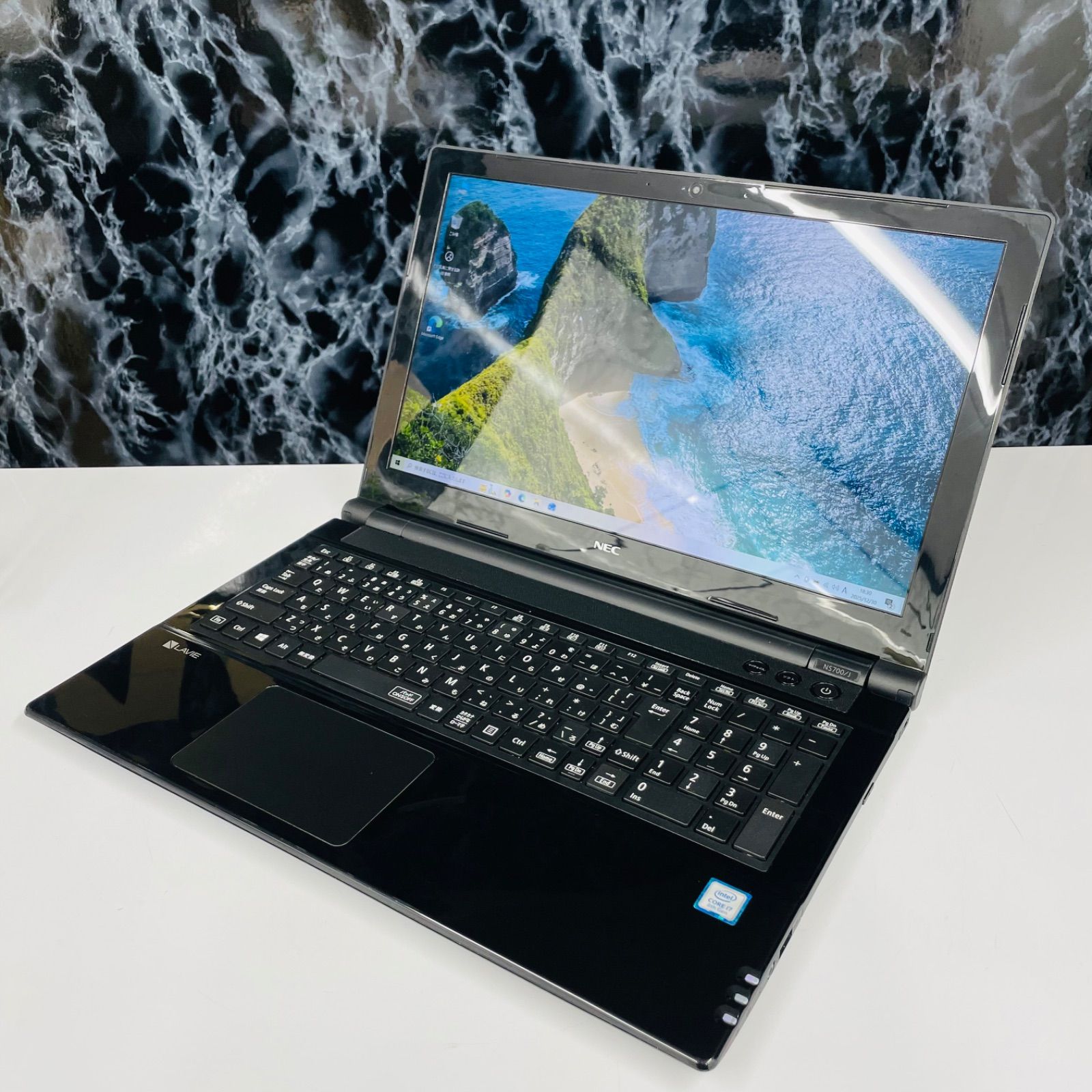 NEC Lavie NS700/M i7-8550U メモリ8GB #M6692