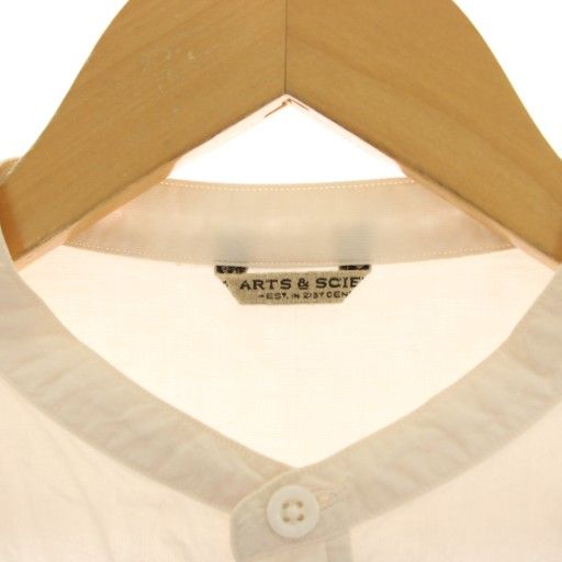 【美品】アーツアンドサイエンス　バンドカラー　長袖シャツ　ブラウス　ホワイト アーツ&サイエンス シャツ ブラウス バンドカラー 長袖 1 白 ホワイト