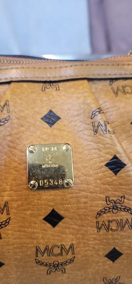 MCM ロゴ プリント トートバッグ ブラウン - メルカリ