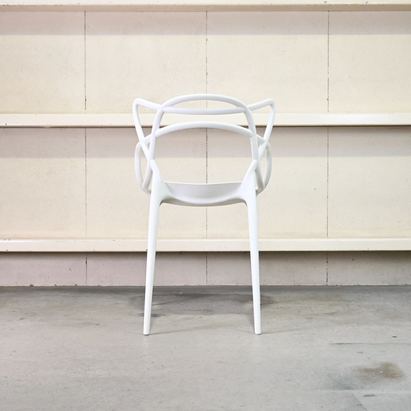 ○ Kartell MASTERS カルテル マスターズ チェア ホワイト - メルカリ