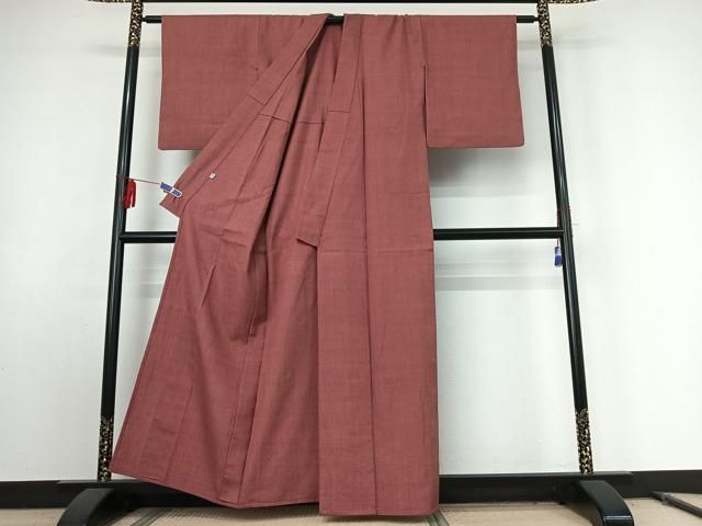 平和屋着物▽本場結城紬 重要無形文化財 単衣 色無地 退紅色 そごう