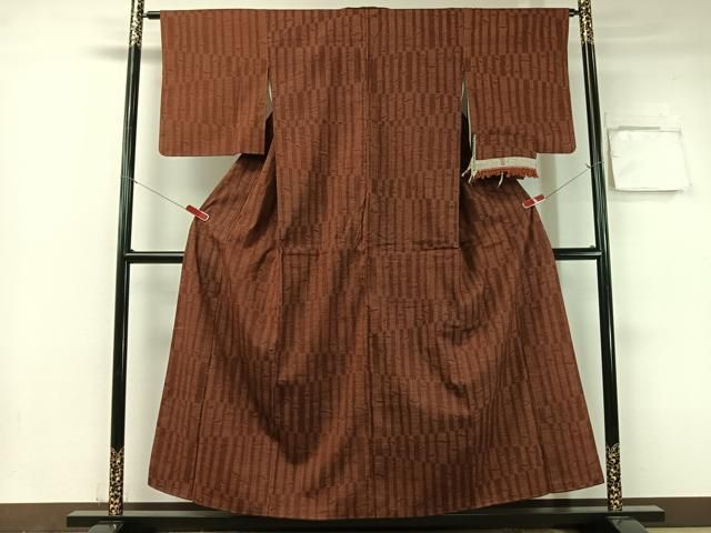 平和屋着物○本場結城紬 重要無形文化財 80亀甲 竹並び 反端付き 正絹