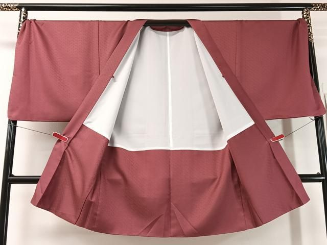 平和屋着物○男性 色紋付 羽織セット 紗綾型地紋 浅蘇芳色 キング