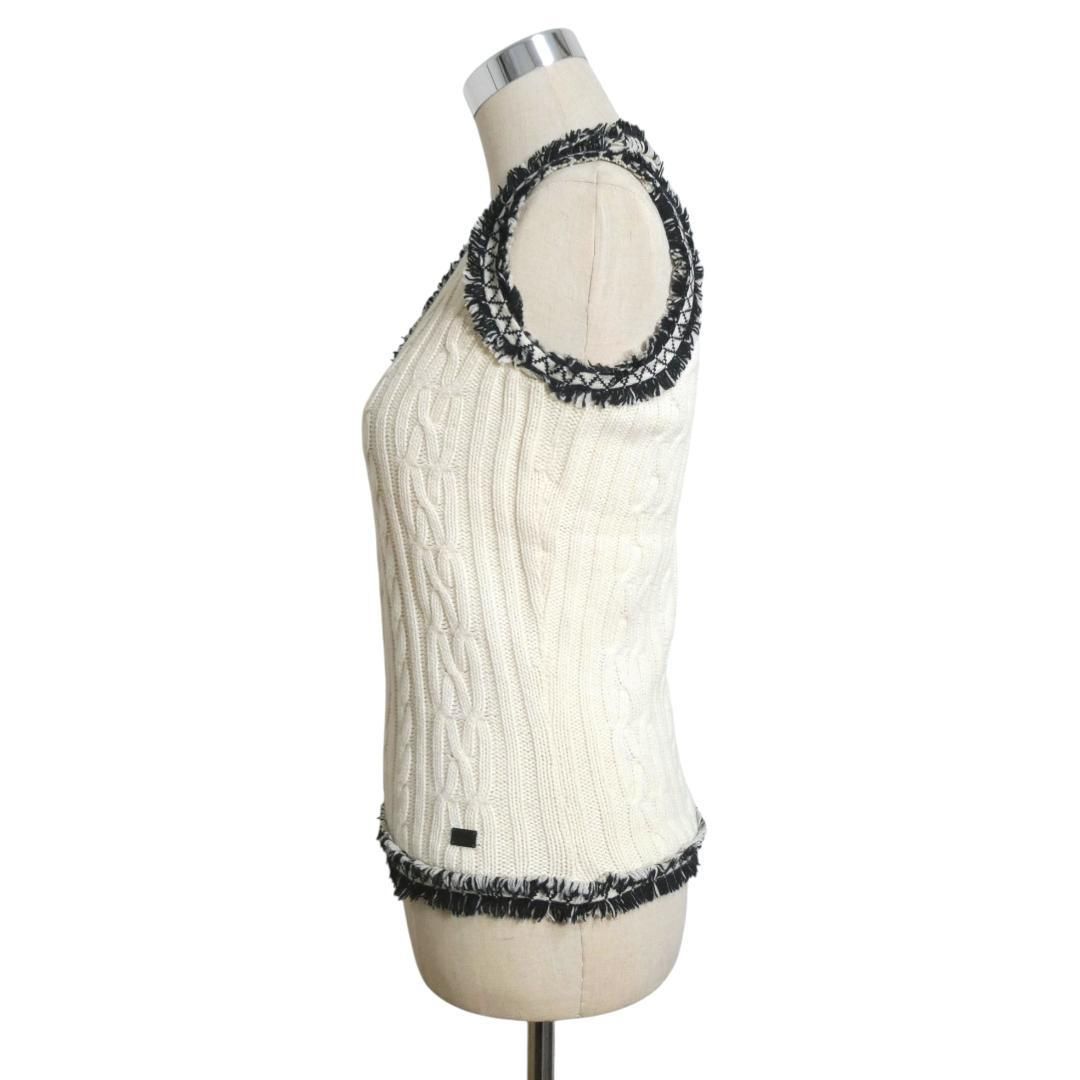 CHANEL シャネル　ノースリーブ　コットン　ニット　ホワイト　サマーニット 2024年 クルーズ 新作 CHANEL シャネル タンクトップ ノースリーブ