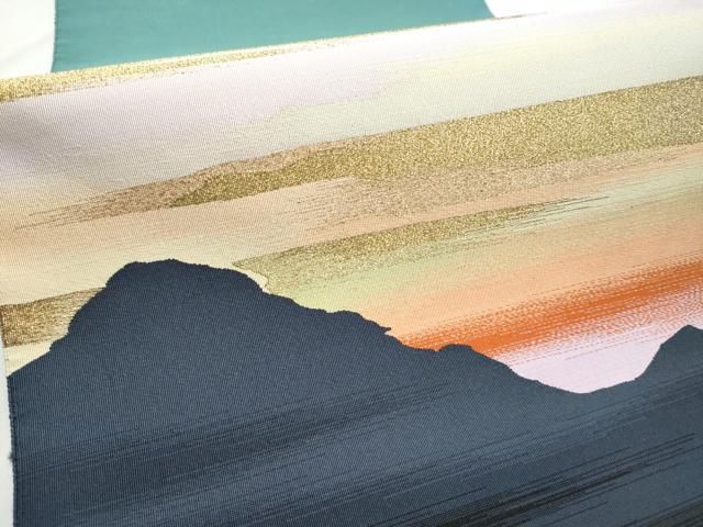 平和屋着物○爪掻き本綴れ 八寸名古屋帯 遠山霞文 黒地 金糸 正絹 逸品