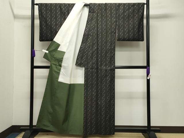 平和屋着物○本場大島紬 7マルキ 泥染め 吉祥間道 山口紬工場謹製 加納