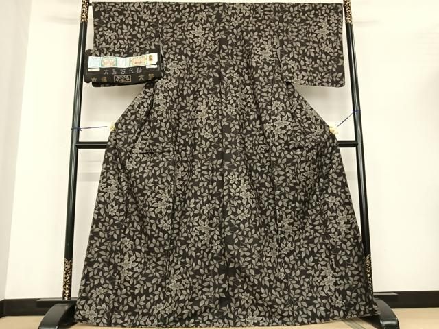 平和屋着物○本場大島紬 白大島 9マルキ 草花文 正絹 逸品 未使用