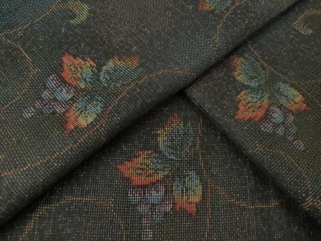 平和屋着物○本場大島紬 カタス7マルキ 総絣 葡萄唐草文 正絹 逸品