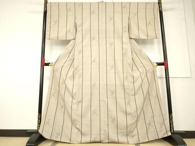 平和屋着物●お召　吉祥花地紋　白藤色　正絹　逸品　AABD0507fy 平和屋着物○お召 吉祥花地紋 白藤色 正絹 逸品 AABD0507fy｜2026年