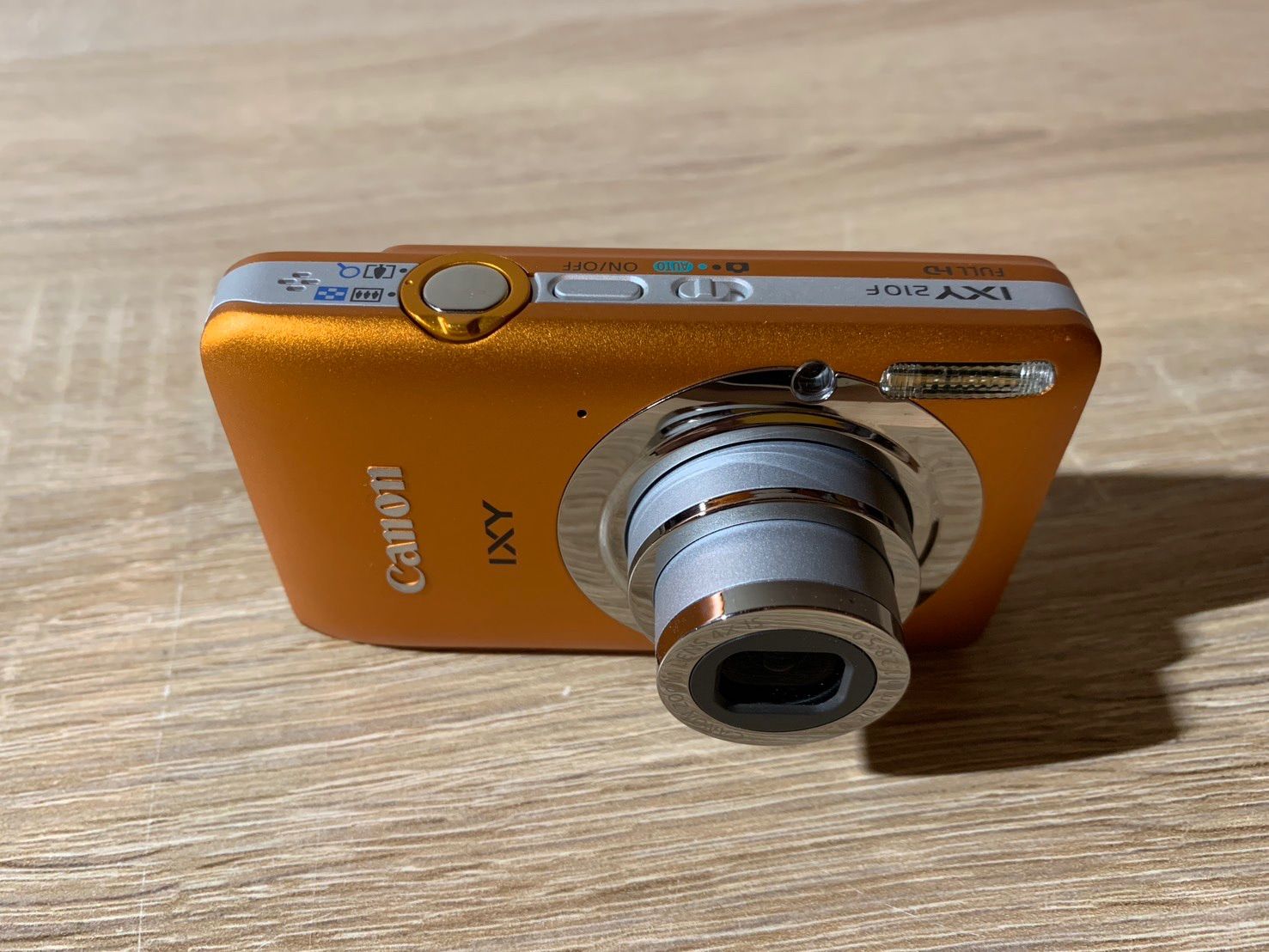 7480 Canon IXY 210F オレンジ デジカメ 動作確認済み バッテリー 美品