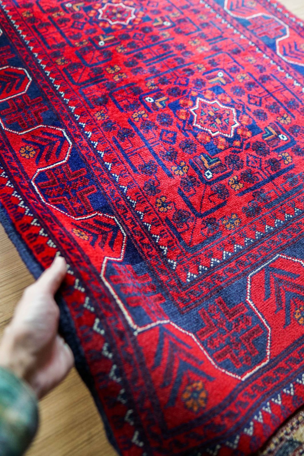 135×81cm アフガニスタン手織り絨毯 カールモハメディ ペルシャ絨毯