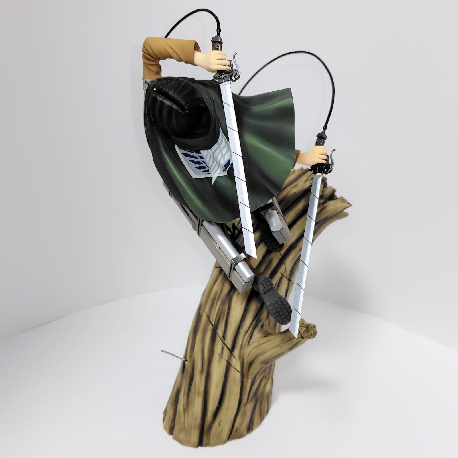 コトブキヤ 進撃の巨人 ARTFX J 1/8スケール リヴァイ ファースト