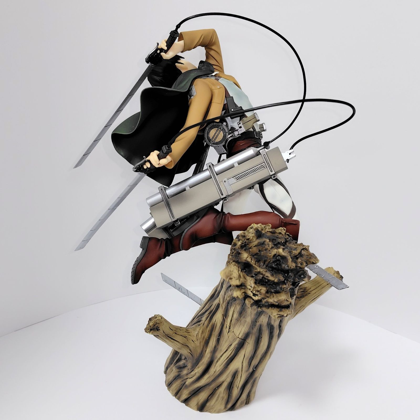 コトブキヤ 進撃の巨人 ARTFX J 1/8スケール リヴァイ ファースト