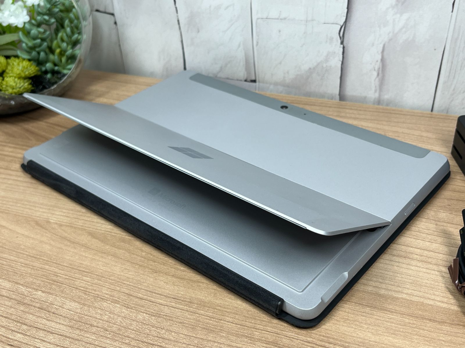 Surface Go 2 8GB Office2024 Win11 タブレット - メルカリ