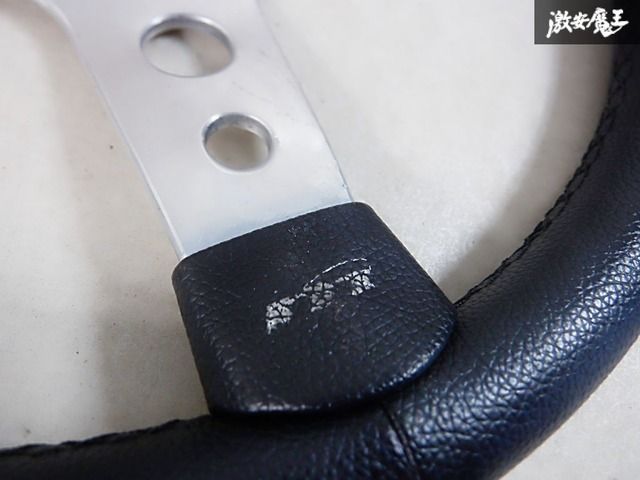 美品 MOUNTNEY GT マウントニー レザー ステアリング 33φ 曲がりなし】 MOUNTNEY マウントニー GT BRITAIN 黒 革 レザー