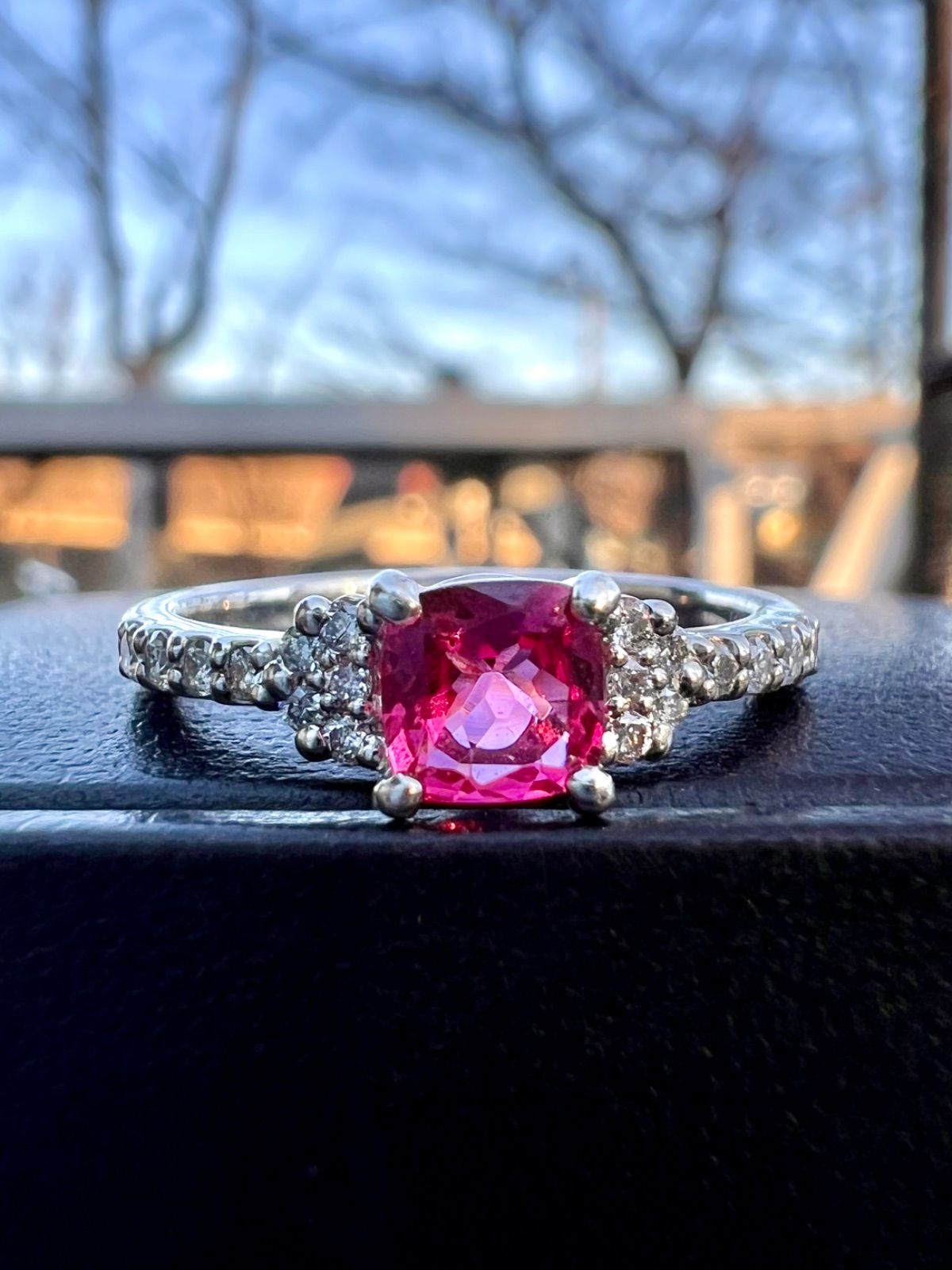 超高発色 HOT PINK！AYANA SPINEL 鮮やかアヤナスピネルPt950