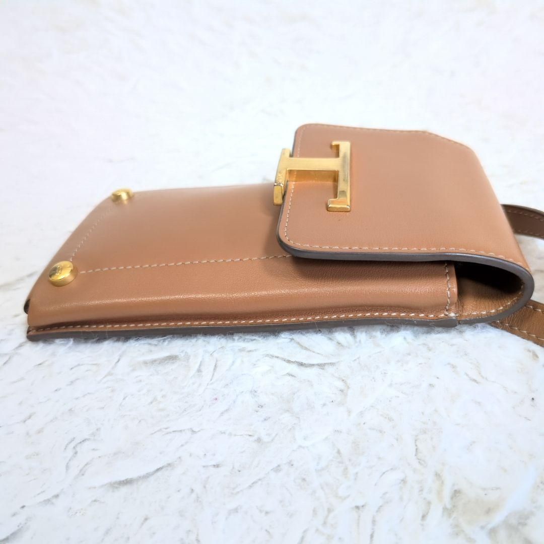 トッズ　Tフォンポーチ　スマホショルダーバッグ 近年モデル✨️TOD'S トッズ Tタイムレス フォンポーチ スマホ