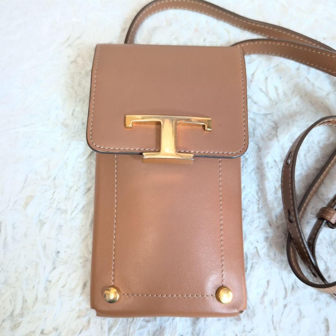 トッズ　Tフォンポーチ　スマホショルダーバッグ ✨️トッズ Tフォンポーチ スマホショルダーバッグ - メルカリ