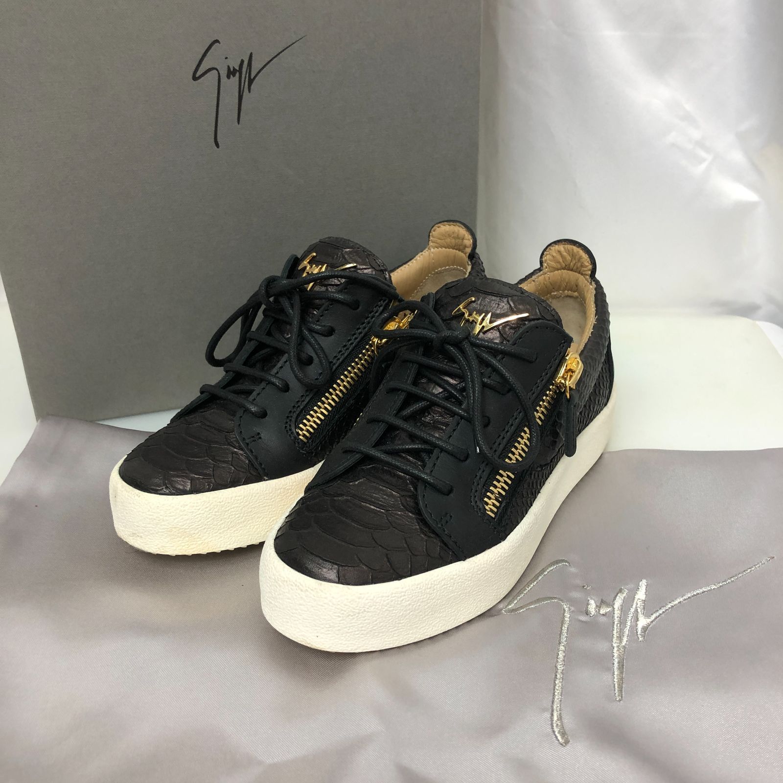 GIUSEPPE ZANOTTI ジュゼッペザノッティ スニーカー SGKY10-8996