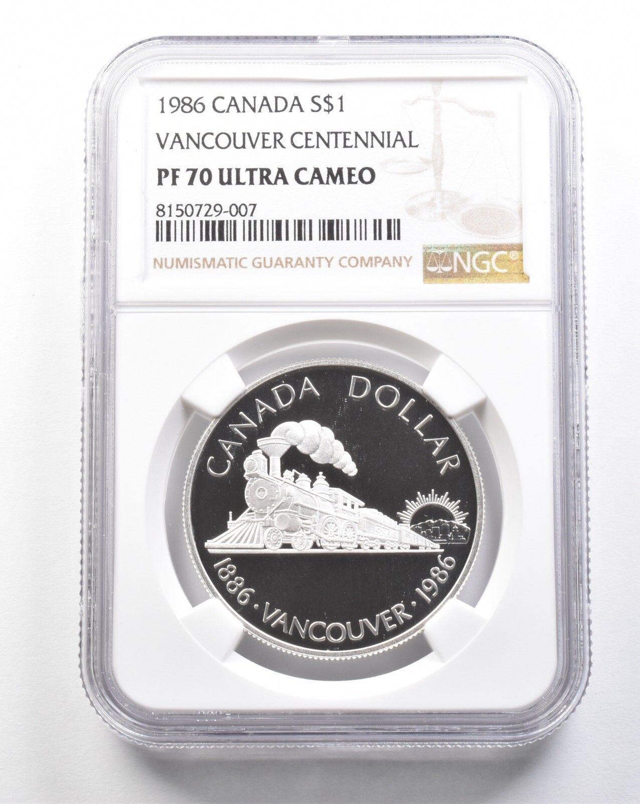 最高鑑定　1986年 G.BRITAIN 1ポンド　PF70 最高鑑定 1986年 G.BRITAIN 1ポンド PF70