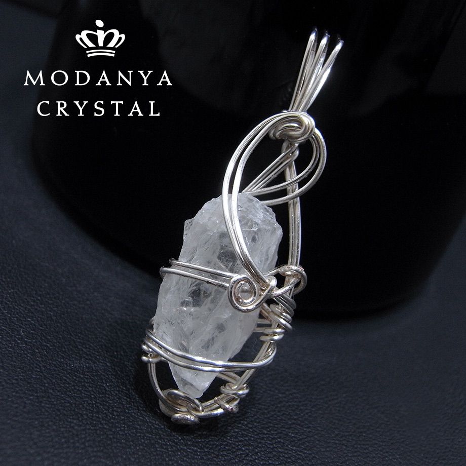 ペタライトワイヤーペンダントトップ1516（天然石） - メルカリ