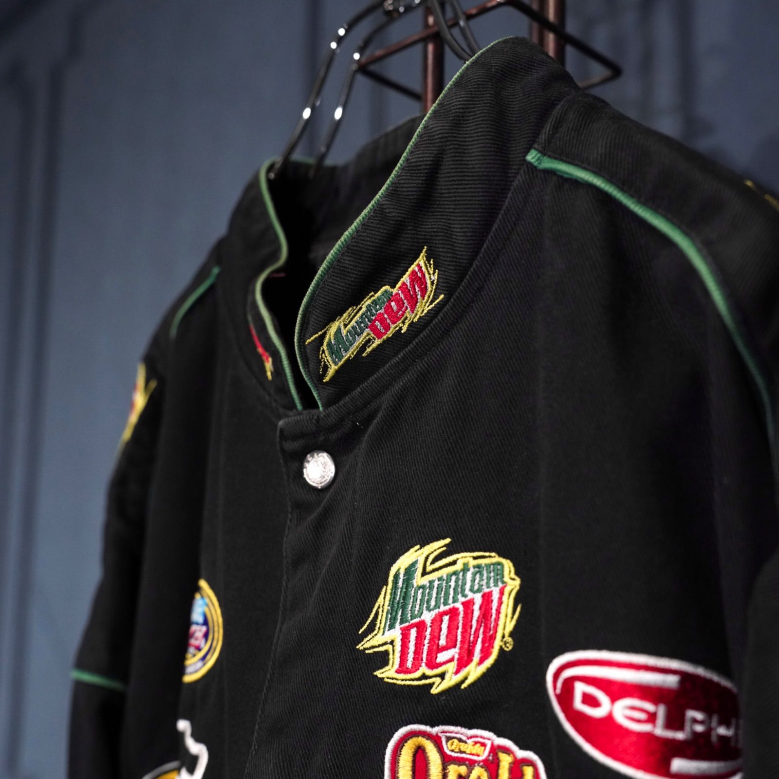 USA VINTAGE JH DESIGN JEFF HAMILTON Mountain Dew EMBROIDERY DESIGN 