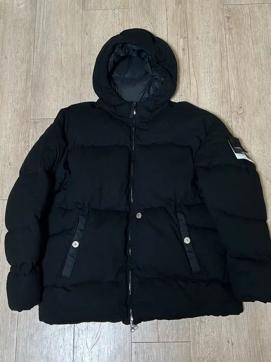 ストーンアイランド シャドウ プロジェクト ダウン ジャケット XL