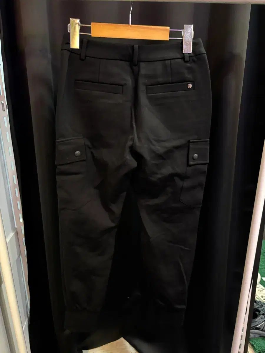 G FORE(ジーフォア) 正規品 ポケット ジョガーパンツ - メルカリ