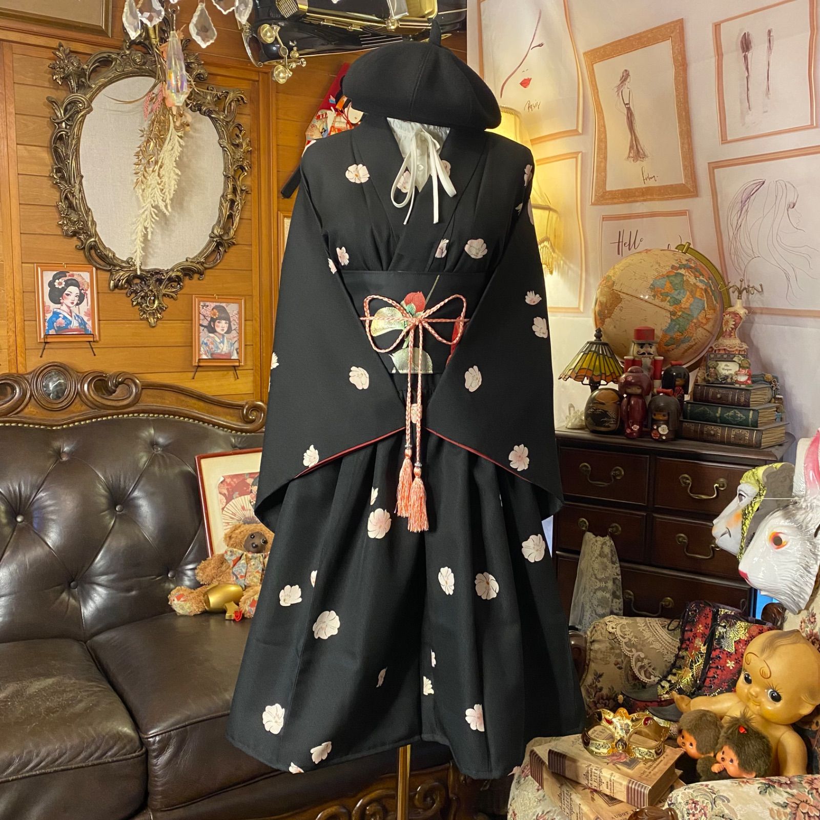 着物リメイク ワンピース ドレス 洗える 化繊 名古屋帯サッシュベルト 和洋折衷 レトロ 古着 ハンドメイド 黒地に舞う白昼夢の花々 KW 1209