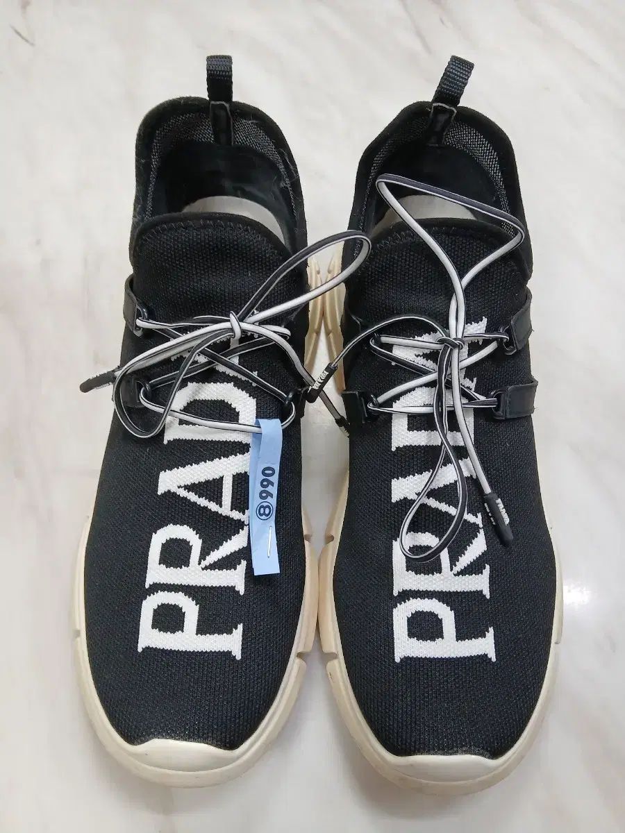 大幅値下げしました。PRADA ニットスニーカー 極美品 ブラック プラダ Prax ストレッチニット スニーカー | PRADA