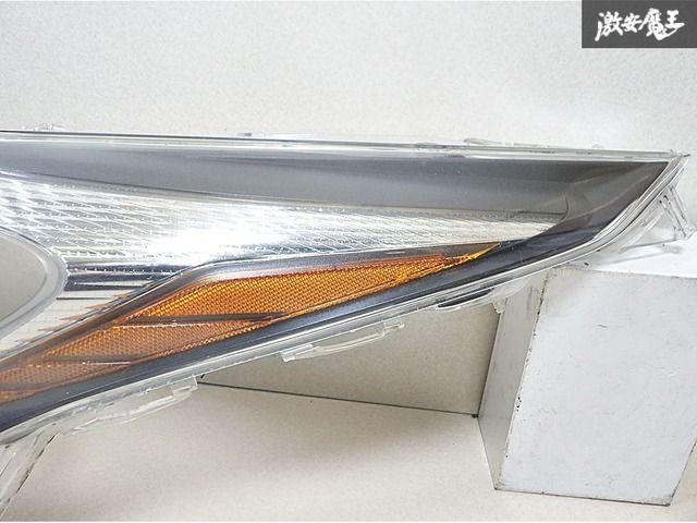 TOYOTA トヨタ 純正 ZVW50 50 プリウス ヘッドランプ ヘッドライト