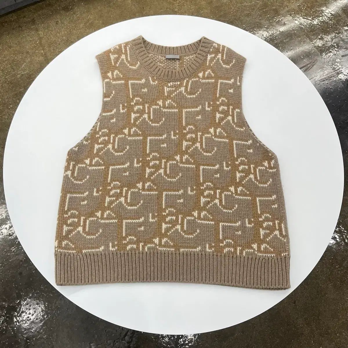 ディオール X スコット ニットベスト 2XL サイズ - メルカリ