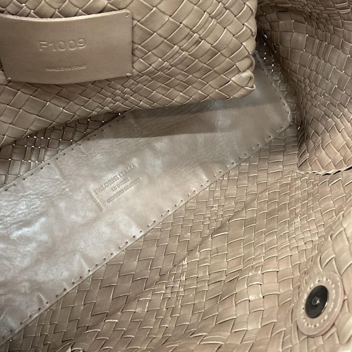 FALORNI(ファロルニ) トートバッグ - ベージュ 編み込み レザー - メルカリ