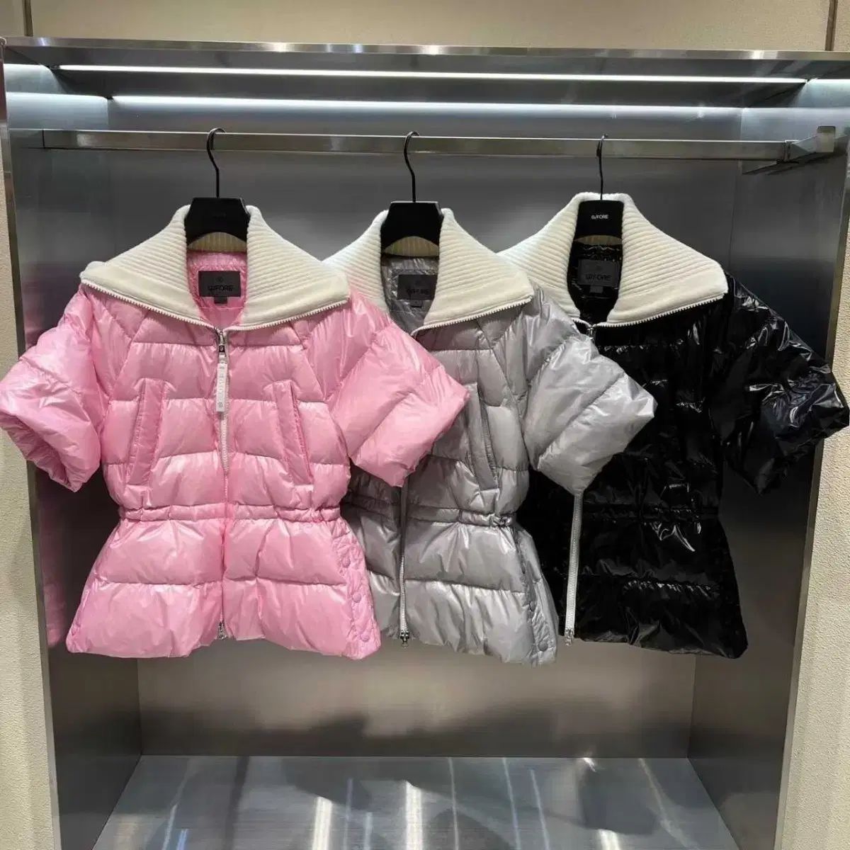 G FORE(ジーフォア) 半袖ダウンジャケット - メルカリ