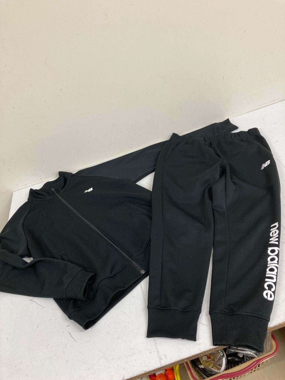 送料無料☆new balance ニューバランス☆ジャージ 上下セット