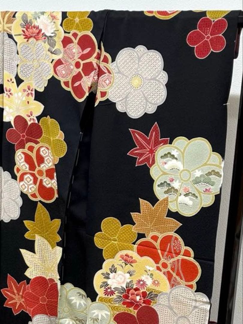 汕頭刺繍 振袖 仮絵羽 未仕立て品 松竹梅 楓 正絹 八掛付き MOK856 