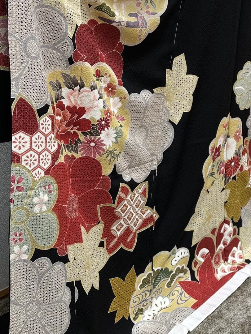 汕頭刺繍 振袖 仮絵羽 未仕立て品 松竹梅 楓 正絹 八掛付き MOK856 