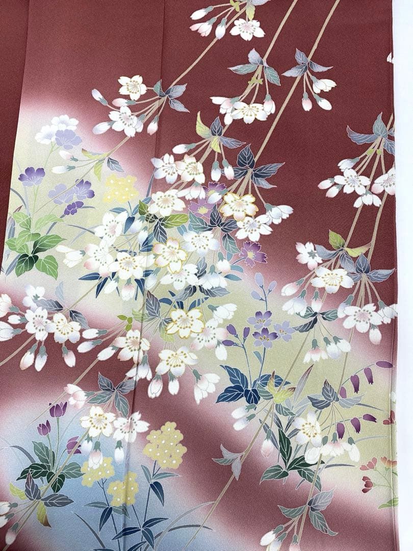 金彩 上品な花柄 手書き 裄68 色味の良い 付下げ 正絹 AK-5109 金彩 上品な花柄 手書き 裄68 色味の良い 付下げ 正絹 AK-5109