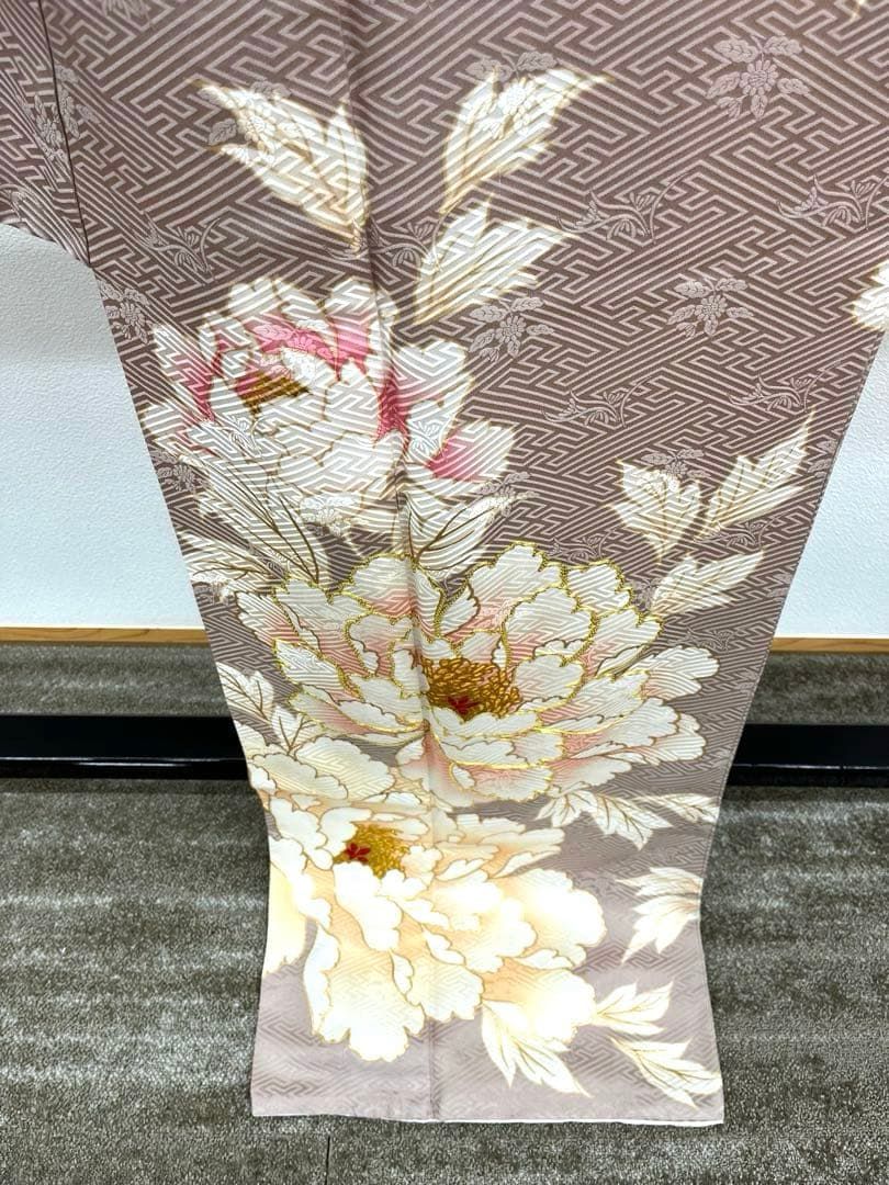 大輪牡丹 振袖