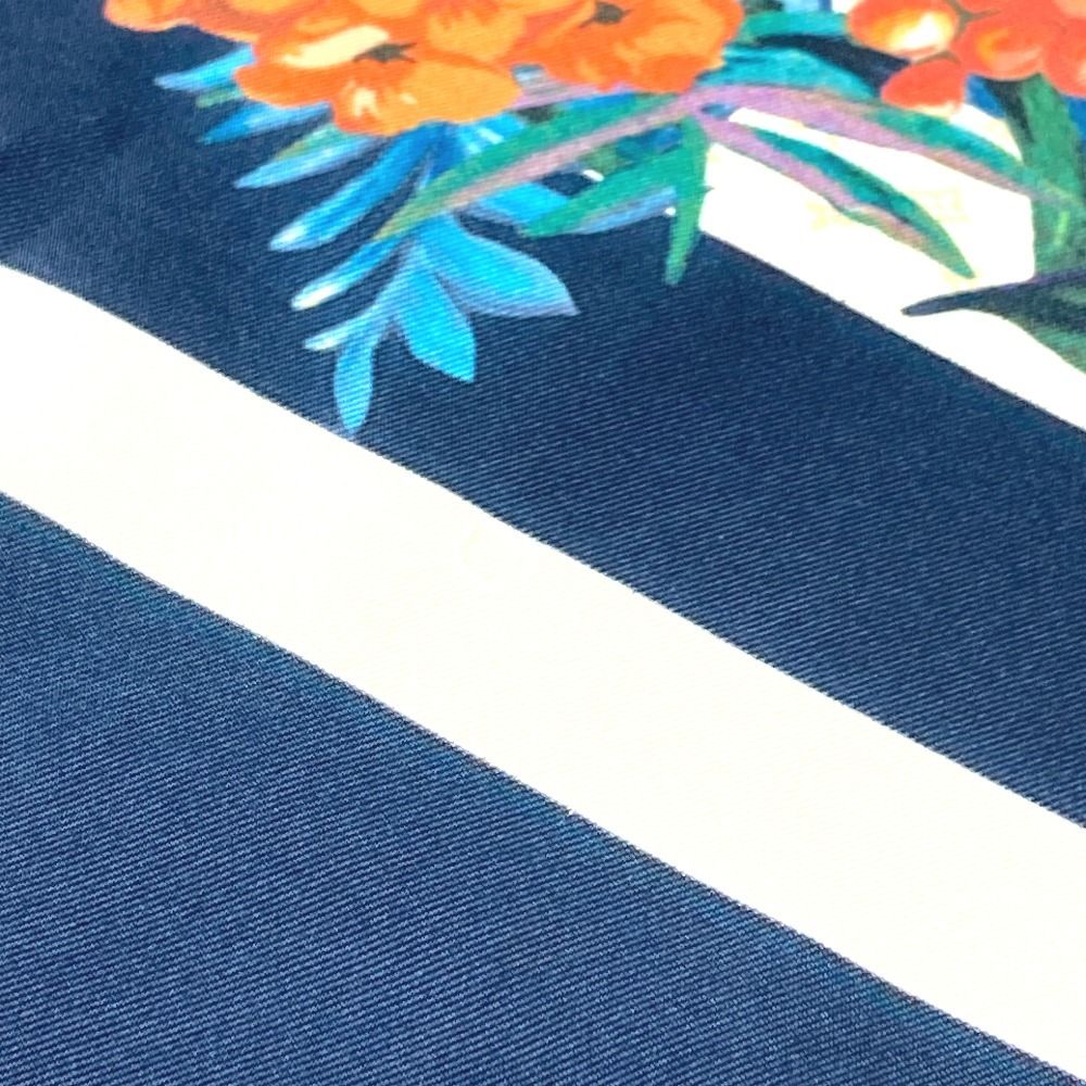 LOUIS VUITTON ルイヴィトン スカーフ カレ70・LV ブーケ M77975