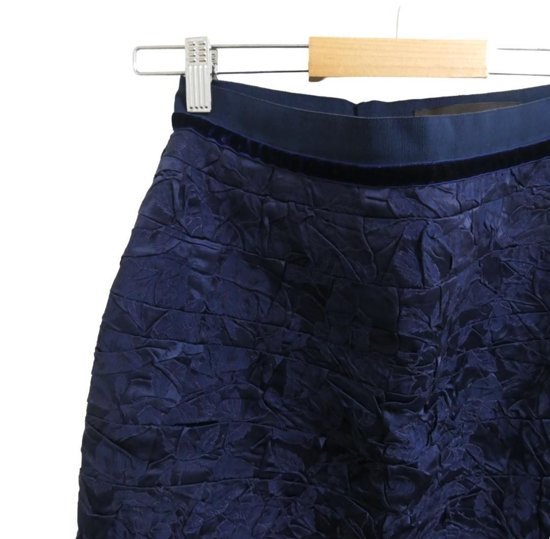 美品 LOUIS VUITTON ルイヴィトン サイズ38 膝丈 タイトスカート