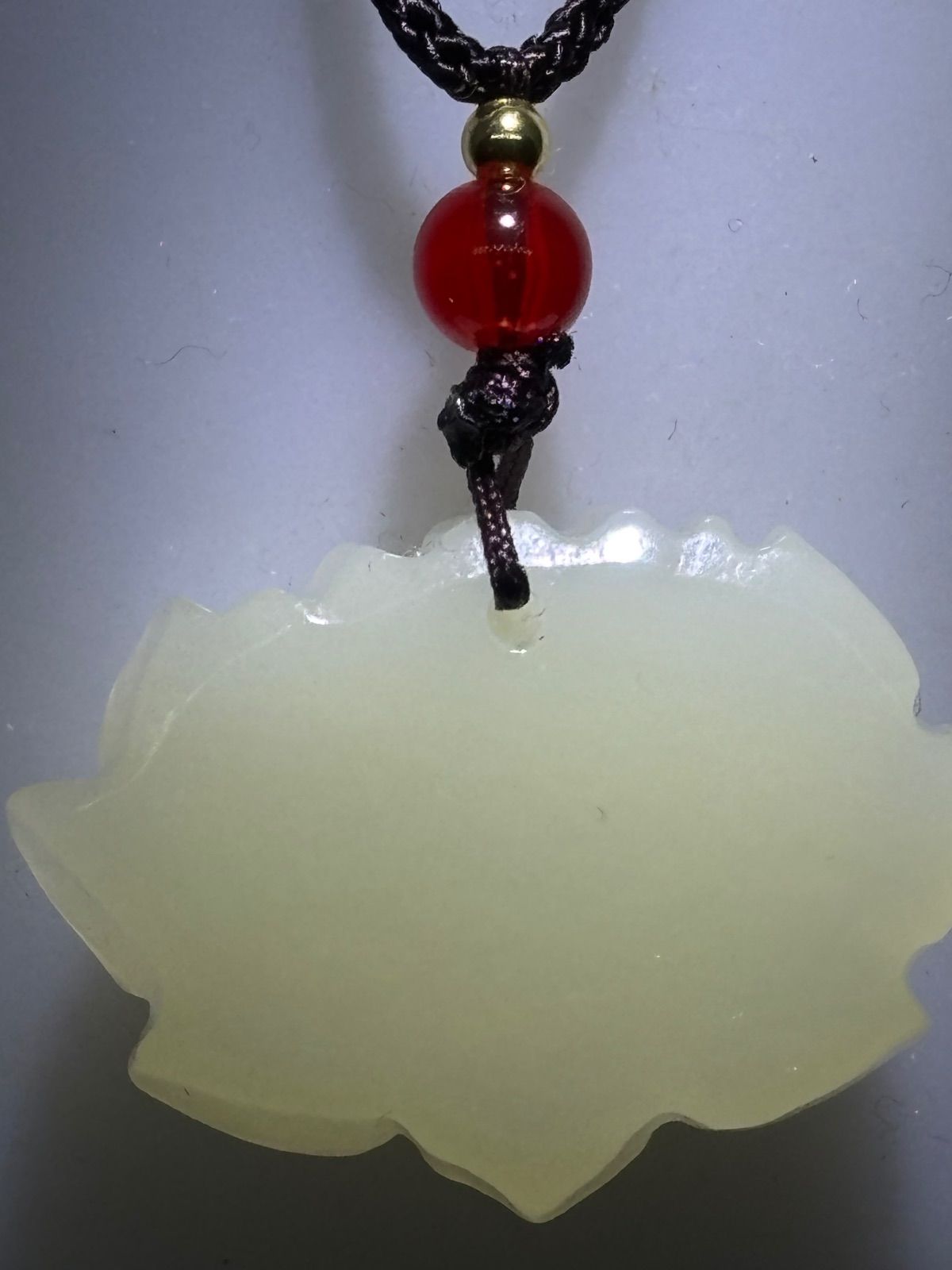 清代 和田玉 彫刻　蓮花童子 恵比寿　ペンダント 和田玉 蓮花精雕ペンダント 23×34×13mm 12.8g 5780 - メルカリ