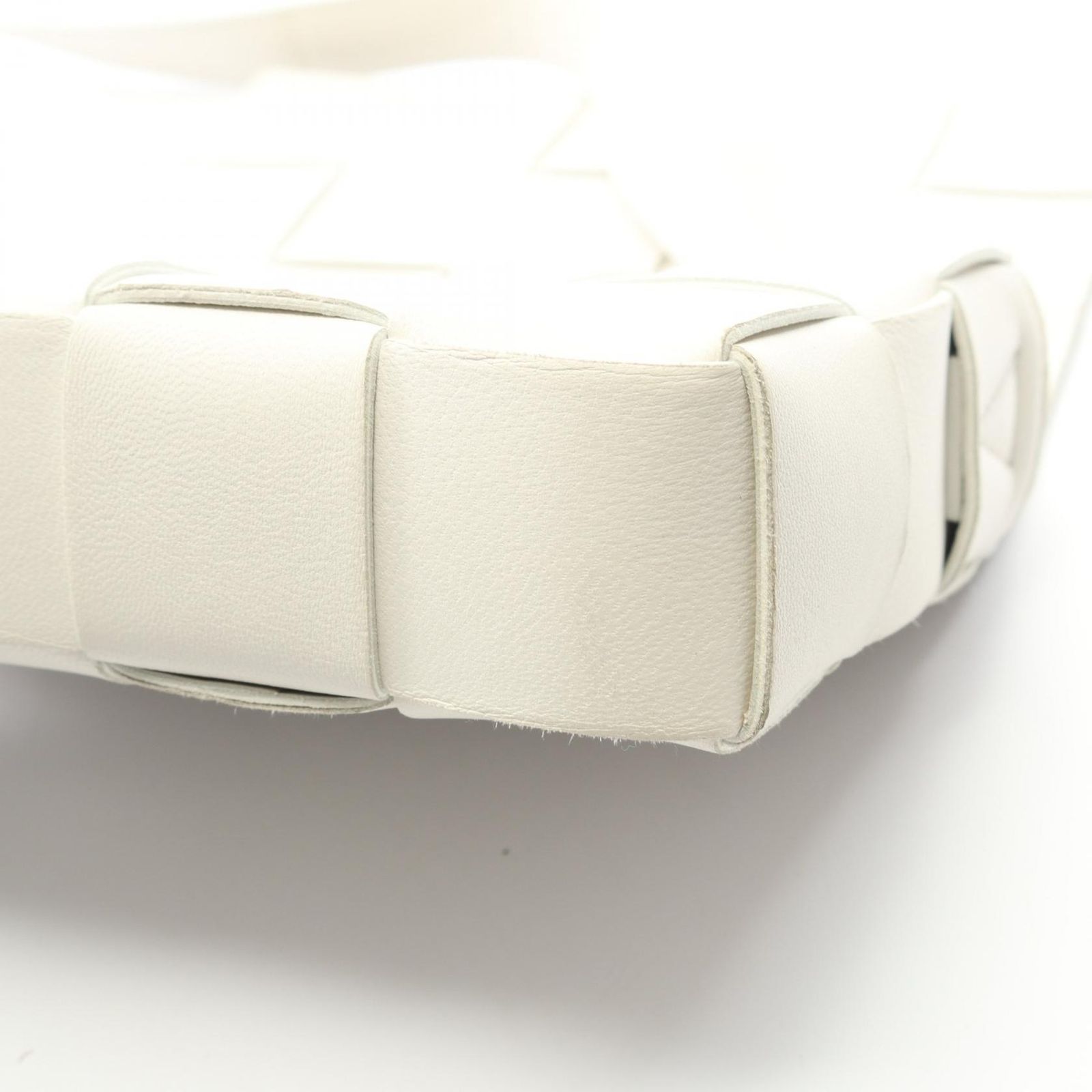 ボッテガヴェネタ BOTTEGA VENETA ショルダーバッグ カセット クロス