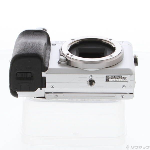 中古品〕 α6400 ILCE-6400Y ダブルズームレンズキット シルバー【348