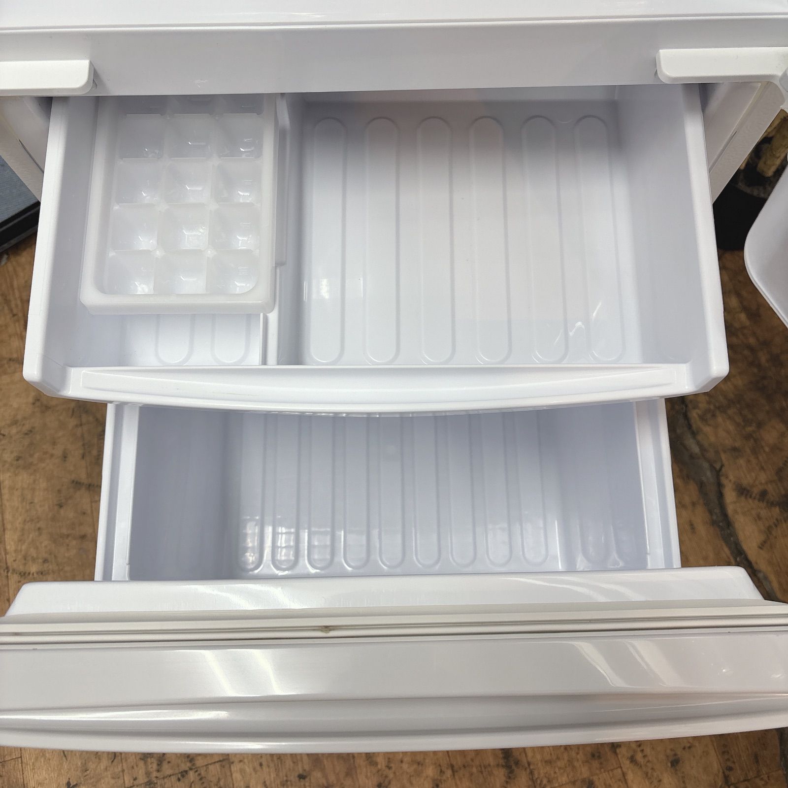 I720 🌈 名古屋市近郊配送設置無料！ SHARP 冷蔵庫 (167L) ⭐ 動作確認