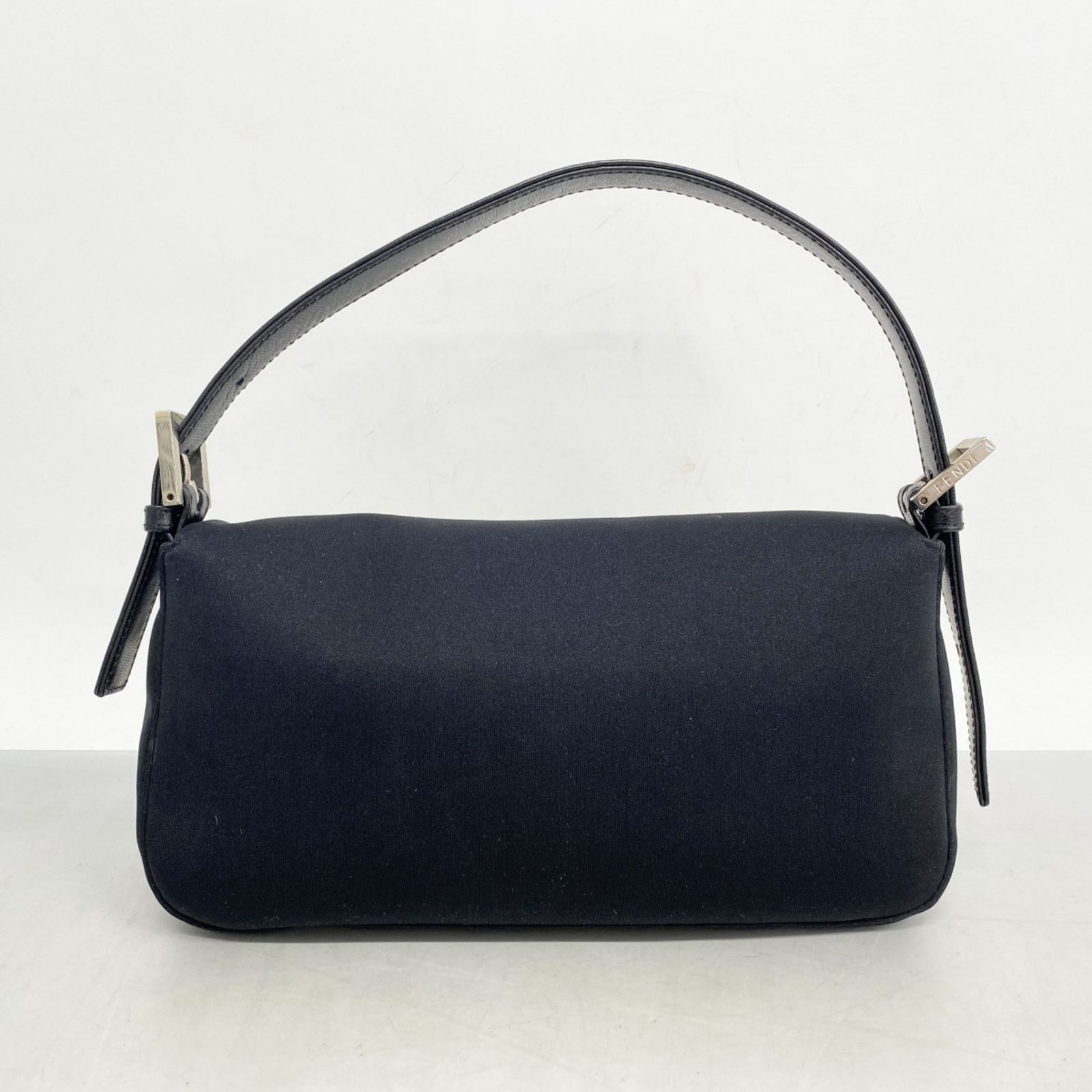 フェンディ(Fendi) フェンディ ハンドバッグ マンマバケット ナイロン