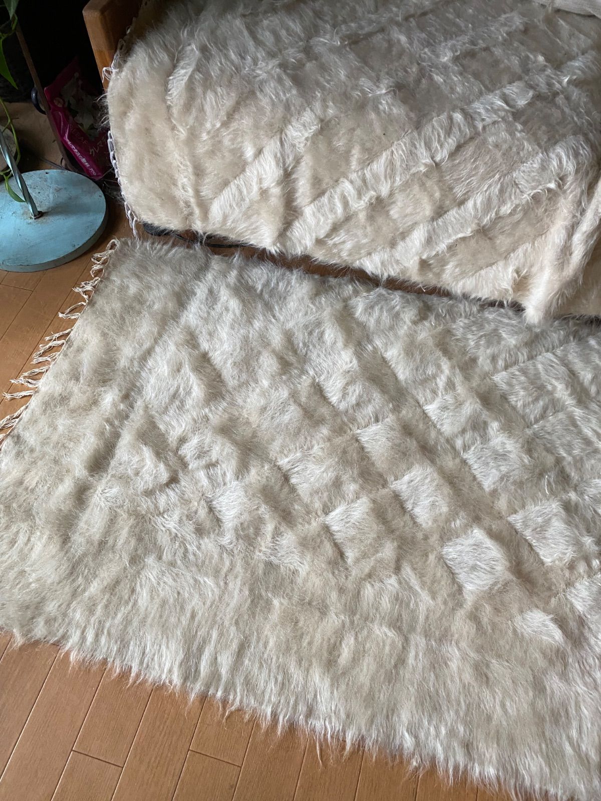 大人気の為再再入荷！寒〜い日にはやはりこれ！トルコ発シイルトバッタ