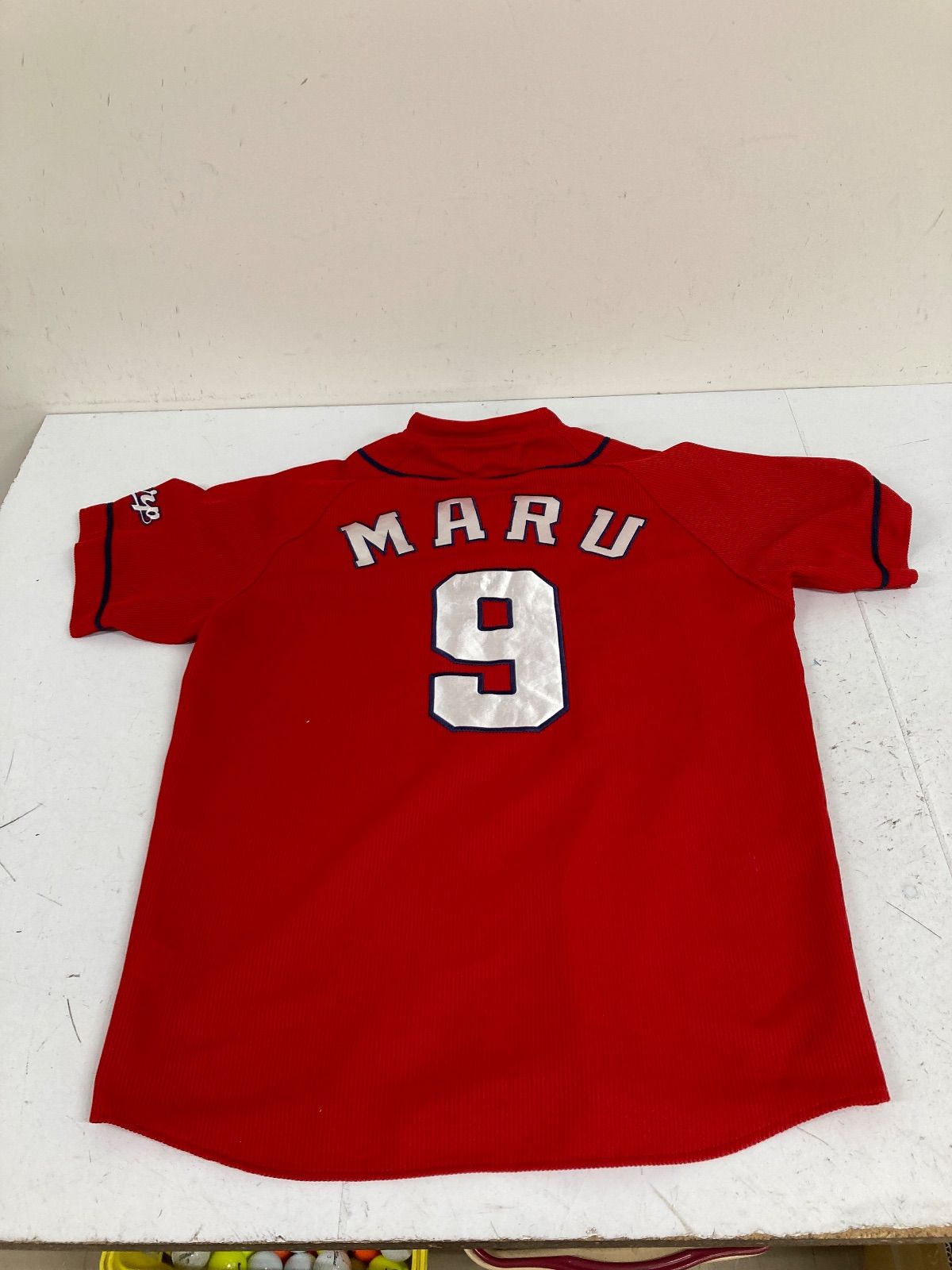 送料無料☆DESCENTE デサント☆広島カープ☆ユニフォーム☆MARU 9☆赤